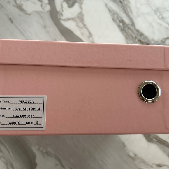 Intentionally Blank Veronica Mary Jane Tomato Red Shoes Women’s size 8 - Picture 7 of 7